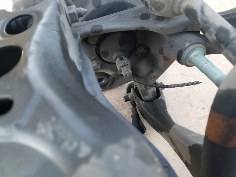 Recambio de puente trasero para toyota corolla touring sports (e21) hybrid referencia OEM IAM 5120602090  