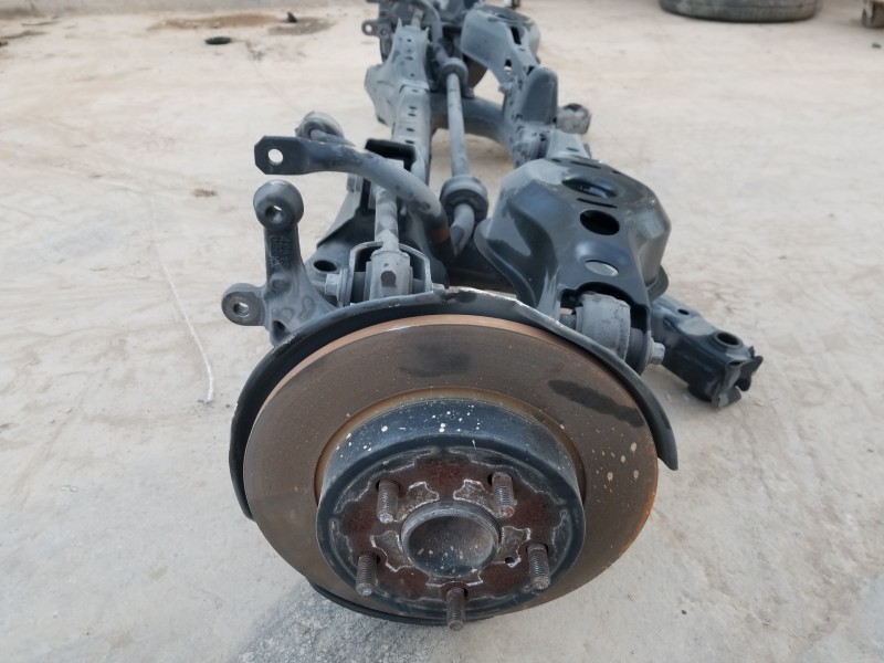 Recambio de puente trasero para toyota corolla touring sports (e21) hybrid referencia OEM IAM 5120602090  