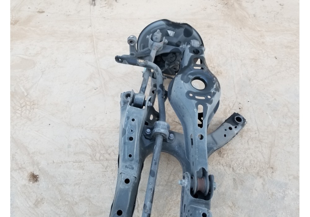 Recambio de puente trasero para toyota corolla touring sports (e21) hybrid referencia OEM IAM 5120602090  