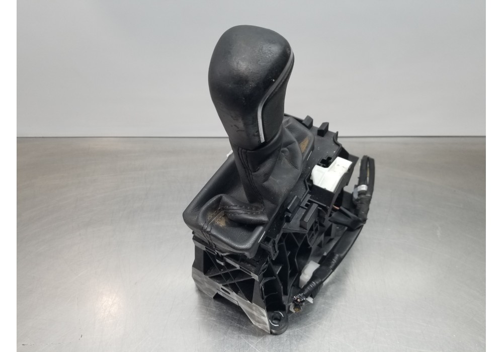 Recambio de palanca cambio para toyota corolla touring sports (e21) hybrid referencia OEM IAM 33560F4050 3597002080C0 3350412810