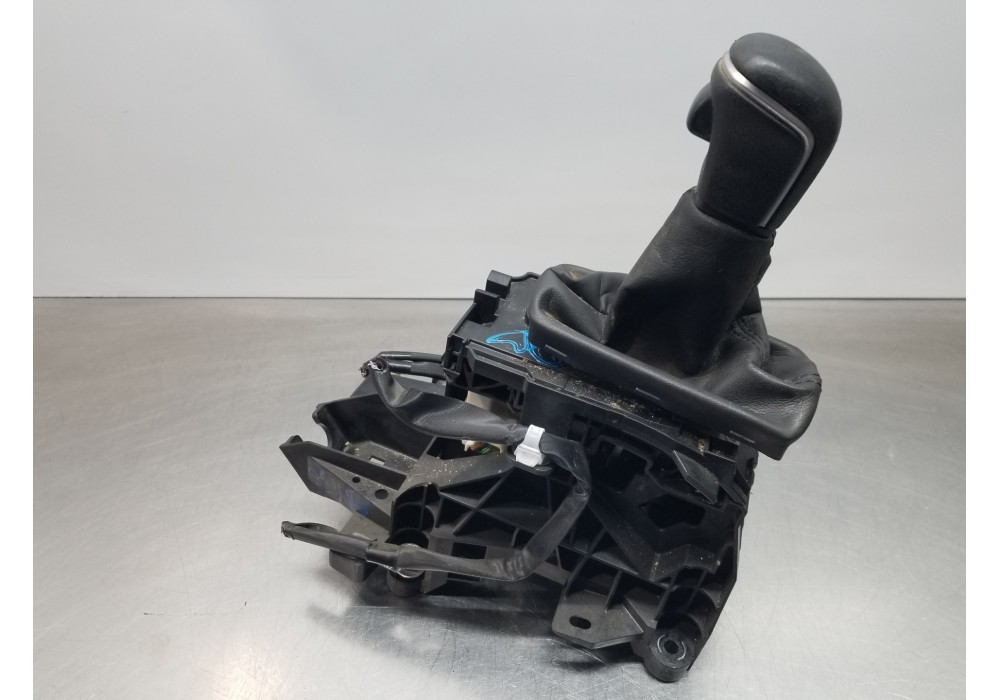 Recambio de palanca cambio para toyota corolla touring sports (e21) hybrid referencia OEM IAM 33560F4050 3597002080C0 3350412810