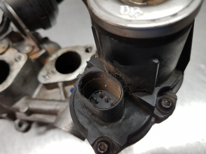 Recambio de valvula egr para skoda superb combi (3t5) active referencia OEM IAM 0280751016 03L131512DQ 