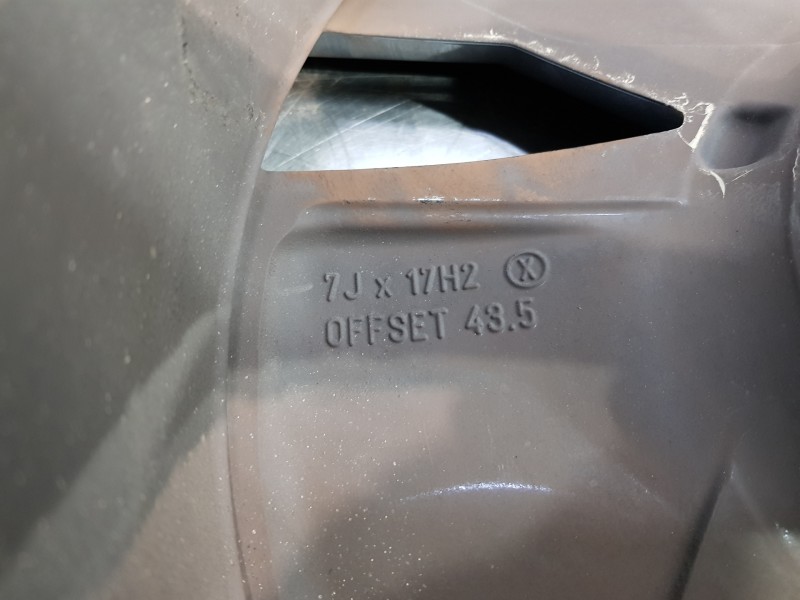 Recambio de juego llantas para hyundai tucson klass referencia OEM IAM 52910N7160  