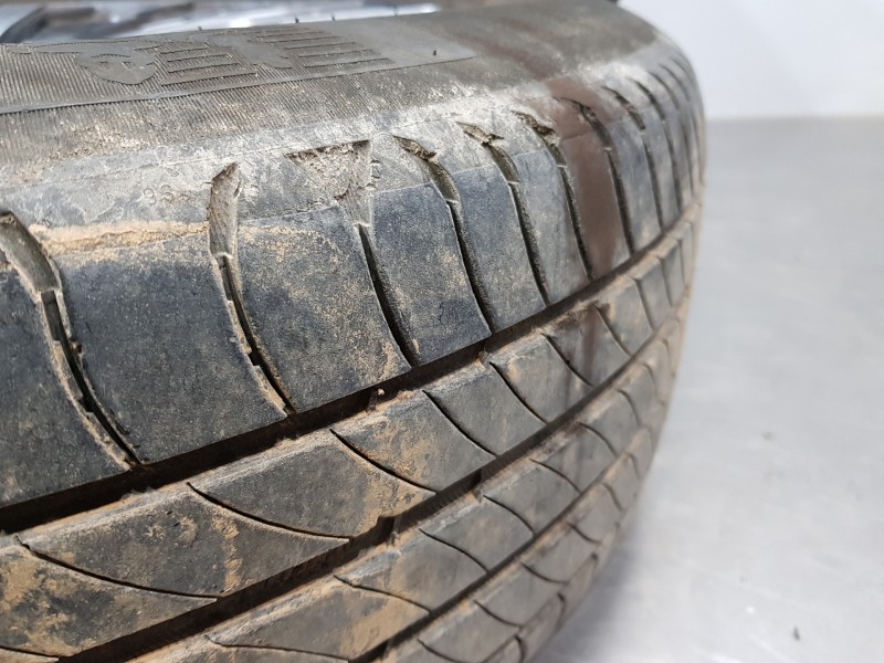 Recambio de juego llantas para hyundai tucson klass referencia OEM IAM 52910N7160  