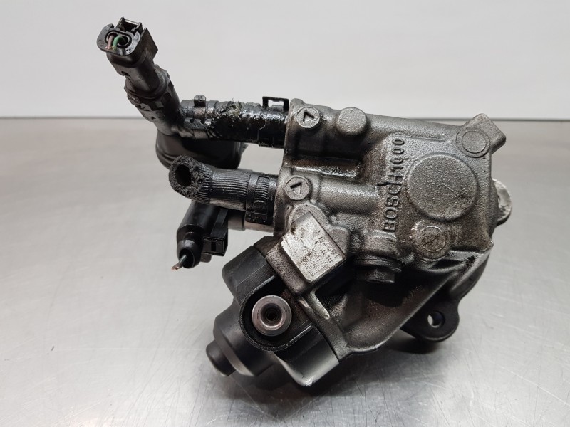 Recambio de bomba inyeccion para skoda superb combi (3t5) active referencia OEM IAM 03L130755D 0445010514 0928400768