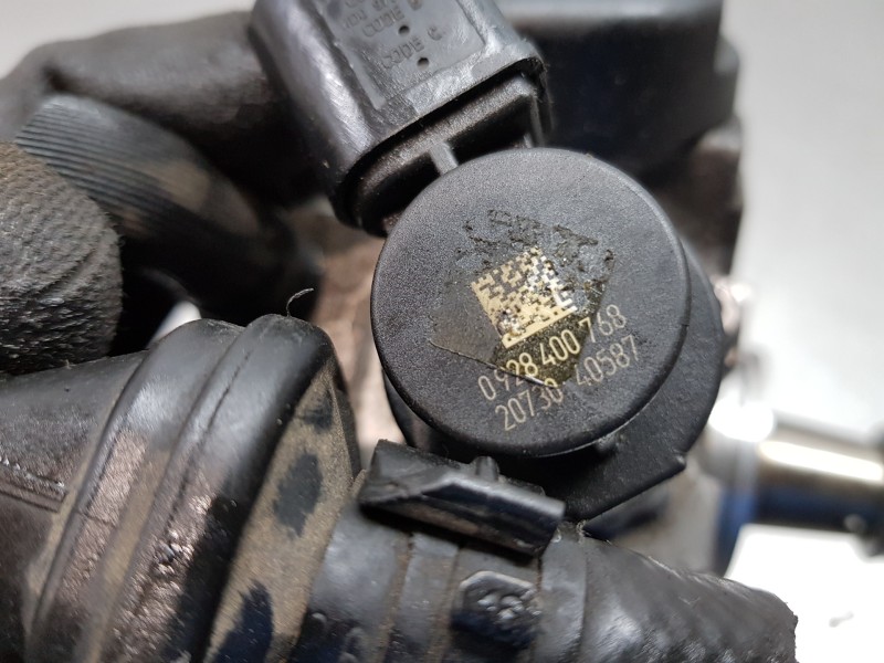 Recambio de bomba inyeccion para skoda superb combi (3t5) active referencia OEM IAM 03L130755D 0445010514 0928400768