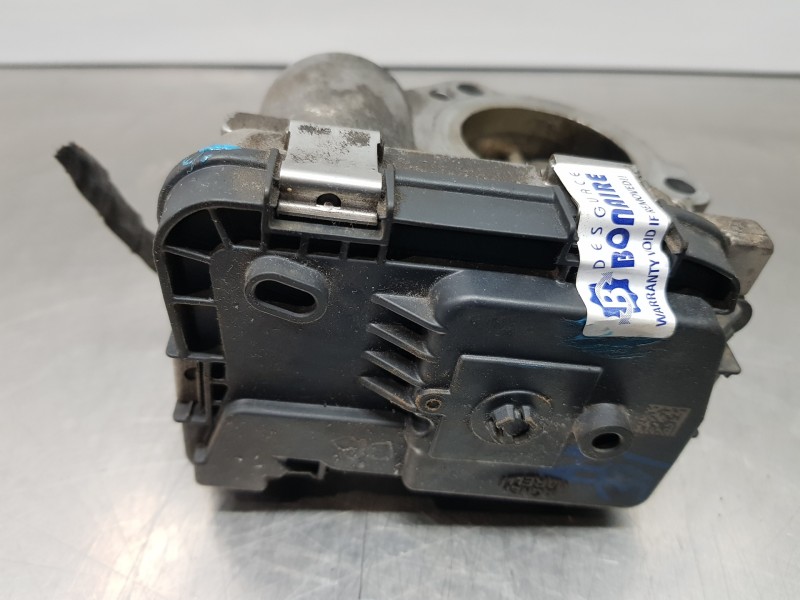 Recambio de caja mariposa para volkswagen polo beats referencia OEM IAM 04C133062C  