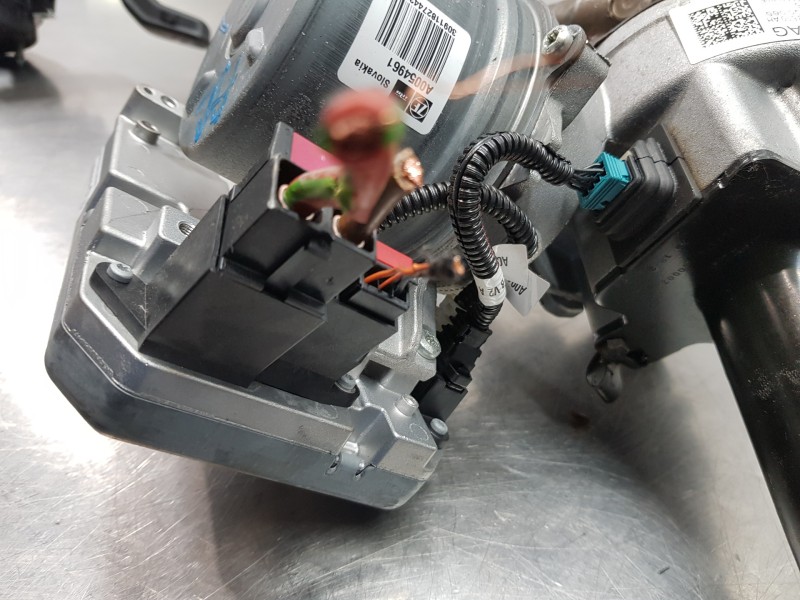 Recambio de columna direccion para volkswagen polo beats referencia OEM IAM 2Q1423510BE 2Q1423510AH 2Q1909144F