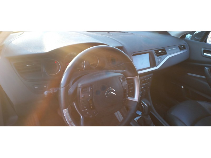 citroen c5 station wagon del año 2020