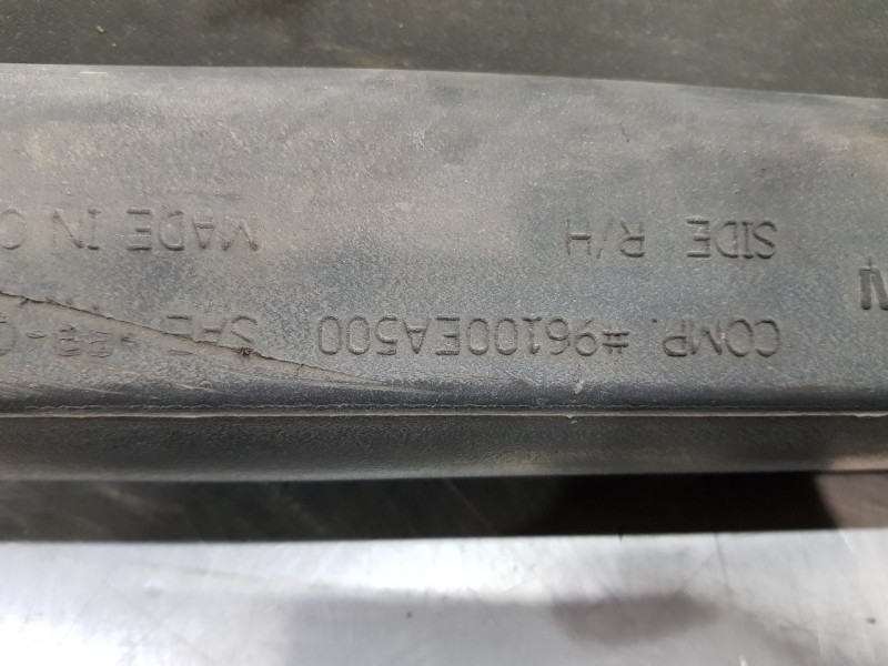 Recambio de estribos laterales para nissan pathfinder (r51) iii referencia OEM IAM 96100EA500  