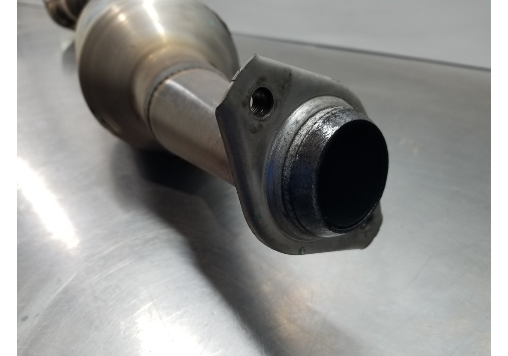 Recambio de catalizador para toyota corolla touring sports (e21) hybrid referencia OEM IAM 174100TD30 174100TJ20 