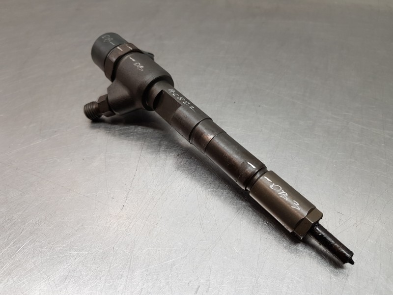 Recambio de inyector para fiat fiorino básico referencia OEM IAM 0445110083   Recambio de inyector para fiat fiorino básico referencia OEM IAM 0445110083