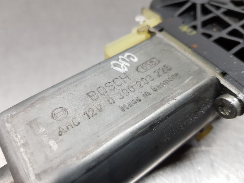 Recambio de motor techo electrico para peugeot 307 cc (s2) básico referencia OEM IAM 0390203228 8446L4 