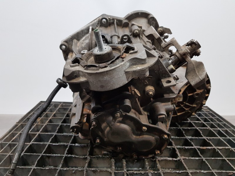 Recambio de caja cambios para lancia musa (184) 1.9 jtd platino referencia OEM IAM 71738080 9980819690 