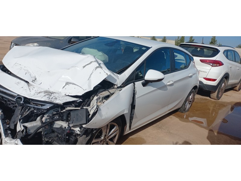 opel astra k lim. 5türig del año 2017