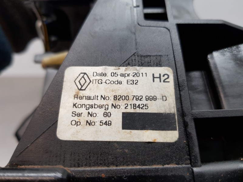 Recambio de palanca cambio para renault scenic iii grand dynamique referencia OEM IAM 8200792999  