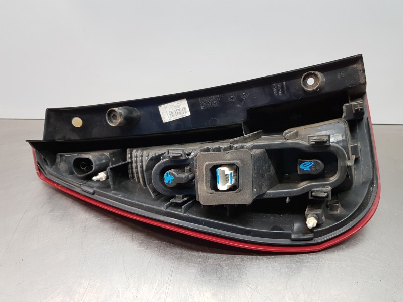 Recambio de piloto trasero derecho para renault scenic iii grand dynamique referencia OEM IAM 265500013R  