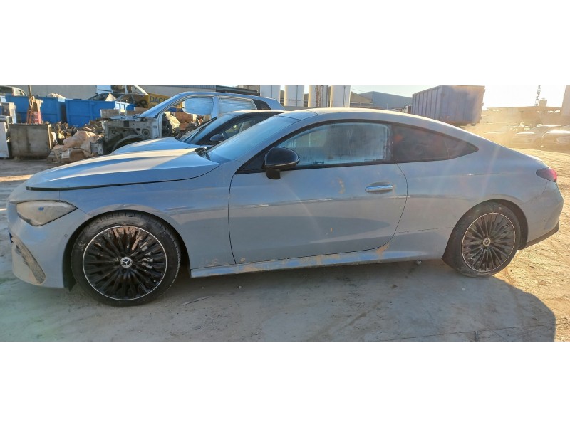 mercedes clase c (w206) del año 2024