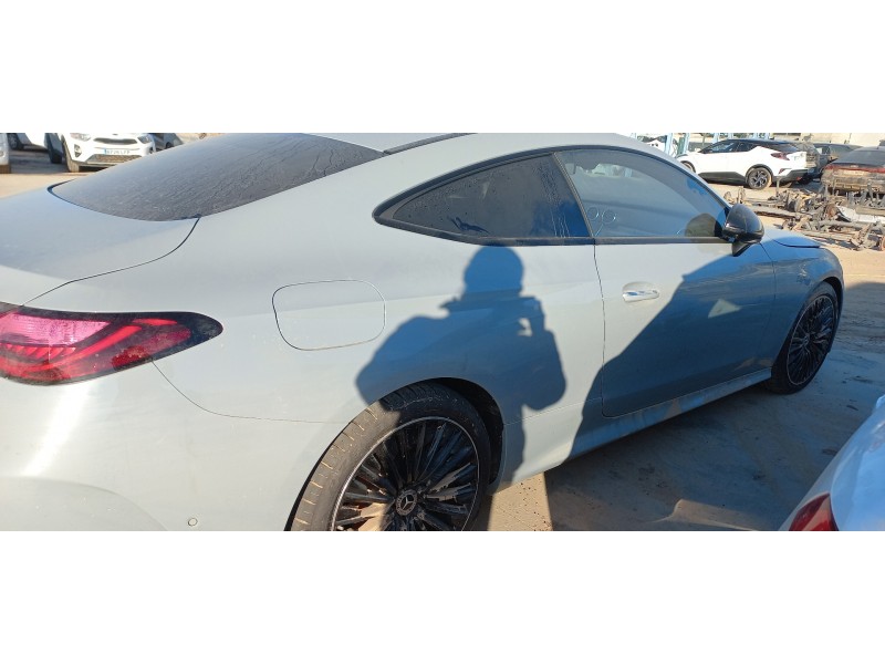 mercedes clase c (w206) del año 2024