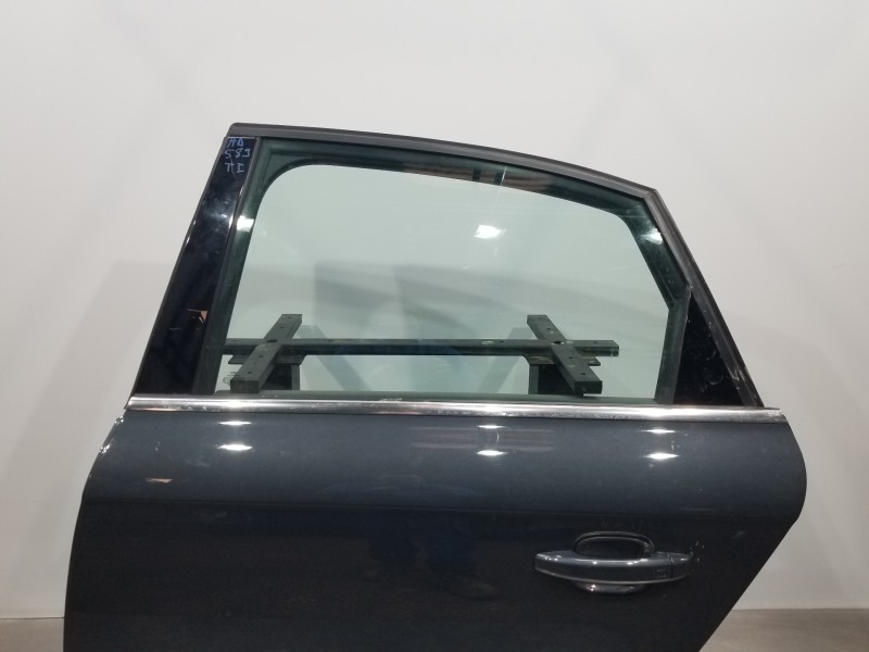 Recambio de puerta trasera izquierda para audi a4 ber. (b8) premium referencia OEM IAM 8K5833051D  