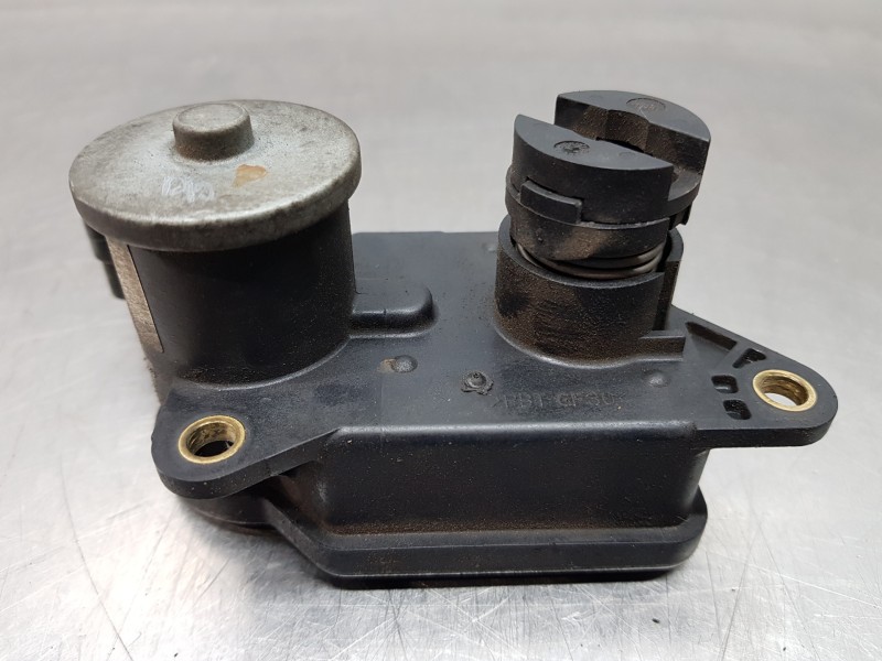 Recambio de colector admision para kia carens (un) emotion referencia OEM IAM 2838127450   Recambio de colector admision para kia carens (un) emotion referencia OEM IAM 2838127450