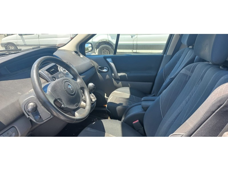 renault scenic ii del año 2005