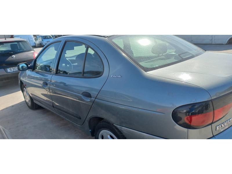renault megane i classic (la0) del año 1997