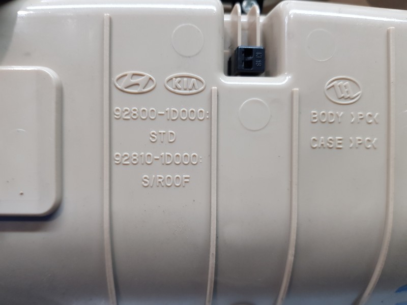 Recambio de luz interior para kia carens (un) emotion referencia OEM IAM 928001D000RU 928001D000 928101D000