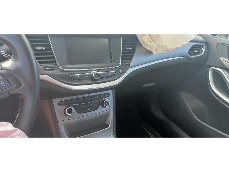 opel astra k lim. 5türig del año 2017