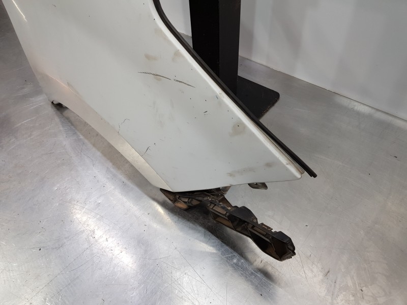 Recambio de aleta delantera derecha para opel movano b pritsche/kipper/koffer pritsche referencia OEM IAM 95523013  