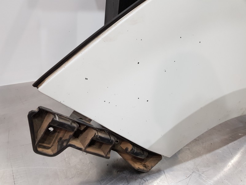 Recambio de aleta delantera izquierda para opel movano b pritsche/kipper/koffer pritsche referencia OEM IAM 95523012  