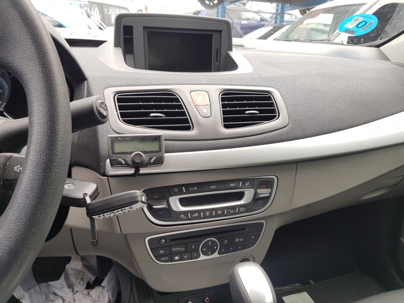 renault fluence del año 2011