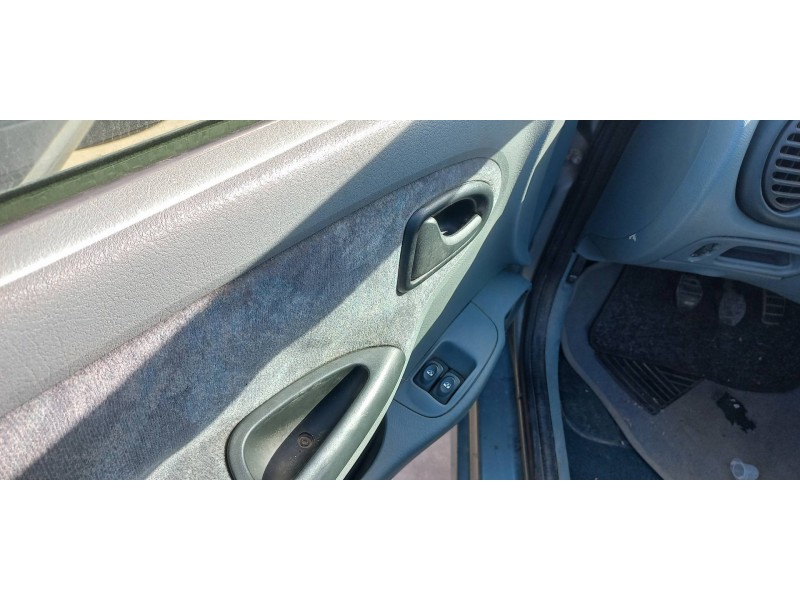 renault megane i classic (la0) del año 1997