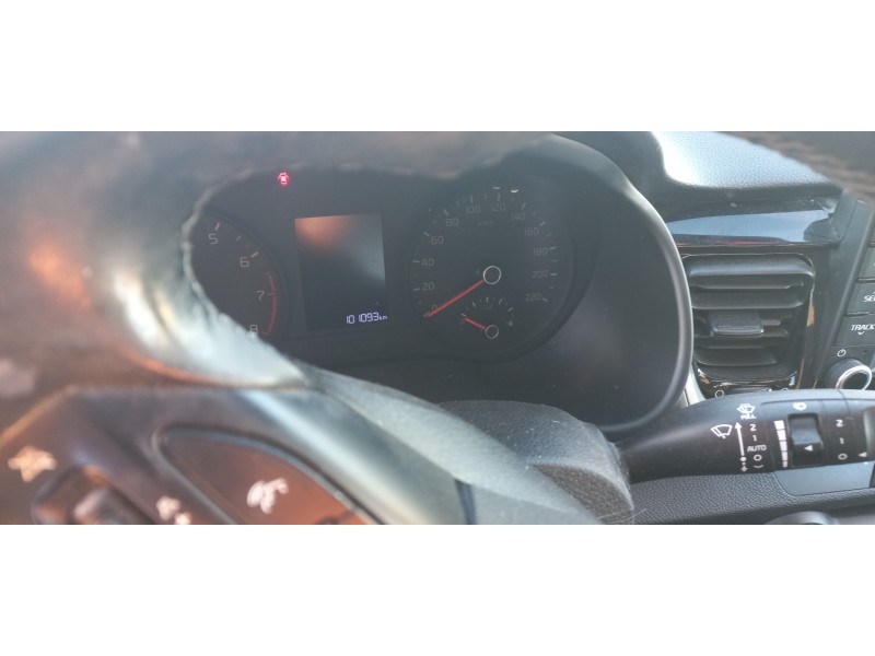 kia stonic (ybcuv) del año 2018