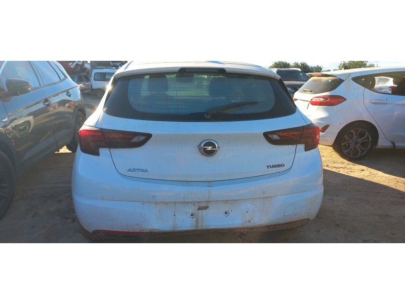 opel astra k lim. 5türig del año 2016