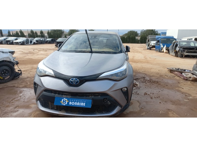 toyota c-hr del año 2021