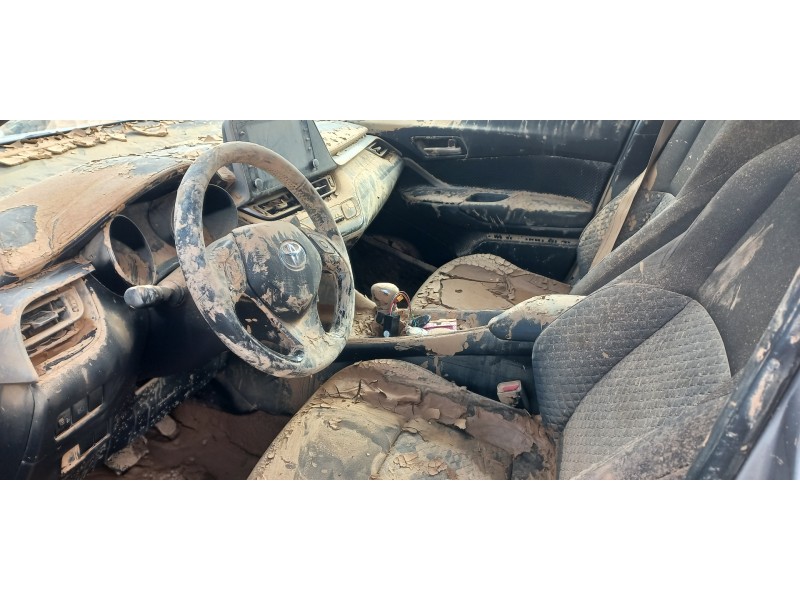 toyota c-hr del año 2021