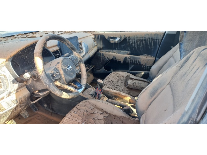 kia stonic (ybcuv) del año 2021