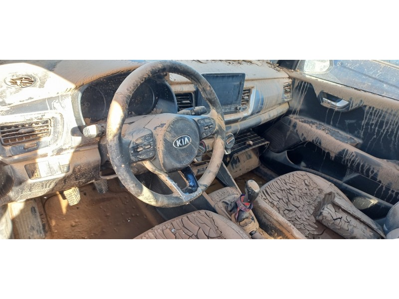 kia stonic (ybcuv) del año 2021