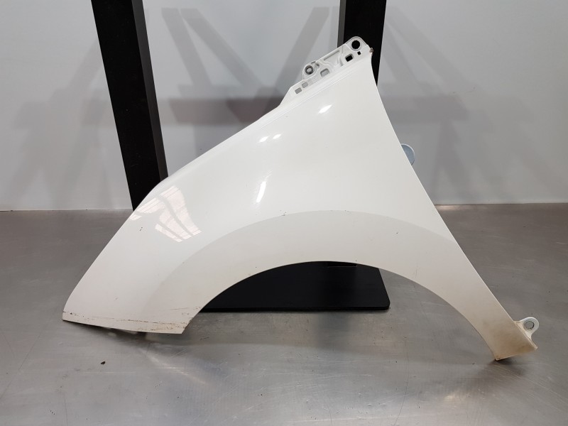 Recambio de aleta delantera izquierda para peugeot 5008 active referencia OEM IAM 7840Y7   Recambio de aleta delantera izquierda para peugeot 5008 active referencia OEM IAM 7840Y7