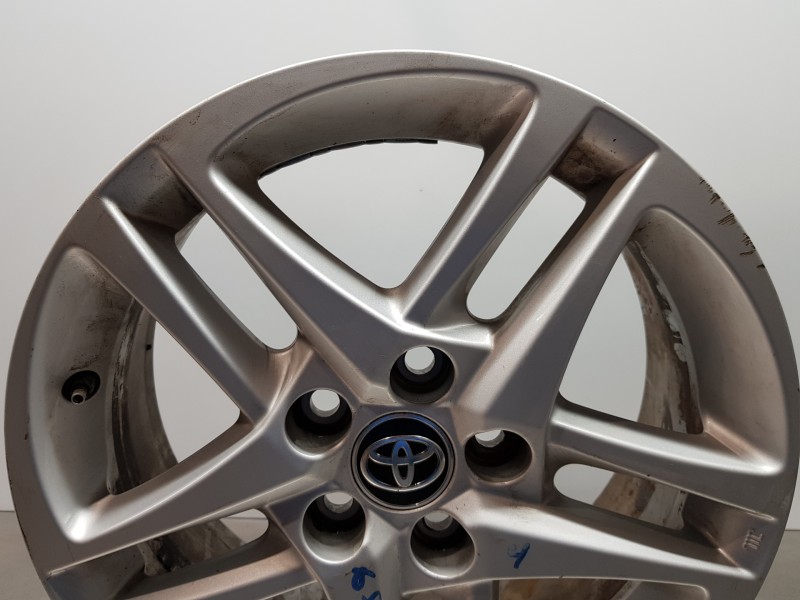 Recambio de llanta para toyota c-hr active referencia OEM IAM 42611F4140   Recambio de llanta para toyota c-hr active referencia OEM IAM 42611F4140