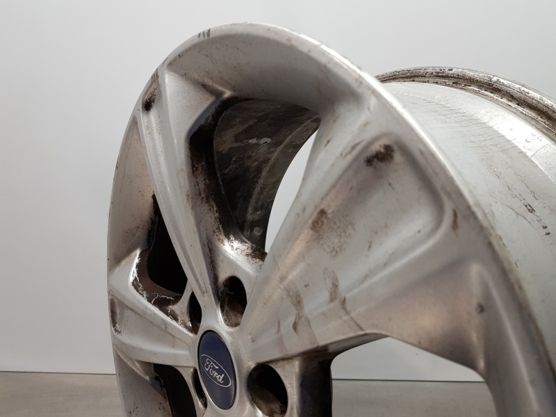 Recambio de llanta para ford kuga (cbs) titanium referencia OEM IAM 2237483 CJ5C1007B2B  Recambio de llanta para ford kuga (cbs) titanium referencia OEM IAM 2237483 CJ5C1007B2B