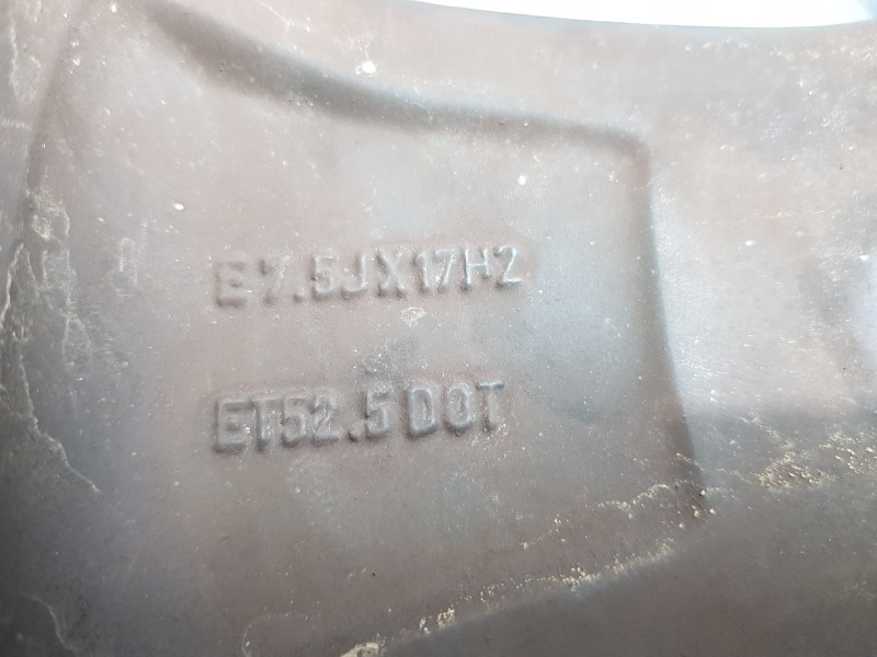 Recambio de llanta para ford kuga (cbs) titanium referencia OEM IAM 2237483 CJ5C1007B2B 