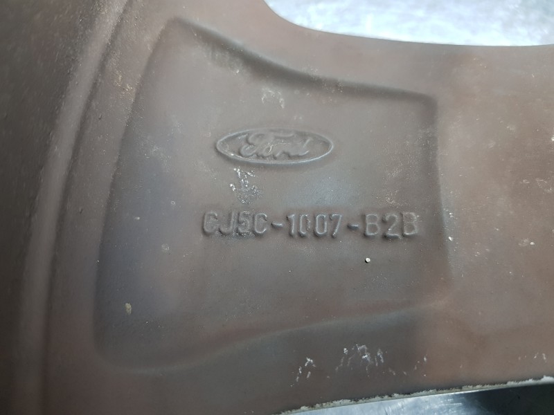 Recambio de llanta para ford kuga (cbs) titanium referencia OEM IAM 2237483 CJ5C1007B2B 