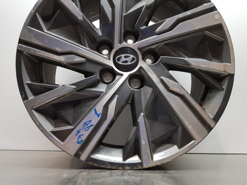 Recambio de llanta para hyundai tucson hybrid referencia OEM IAM 52910N7160  