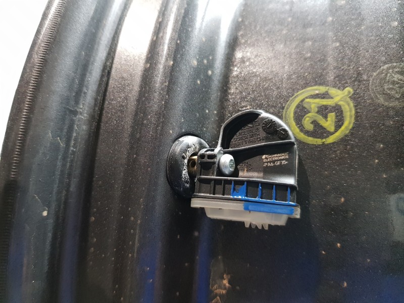 Recambio de llanta para hyundai tucson hybrid referencia OEM IAM 52910N7160  