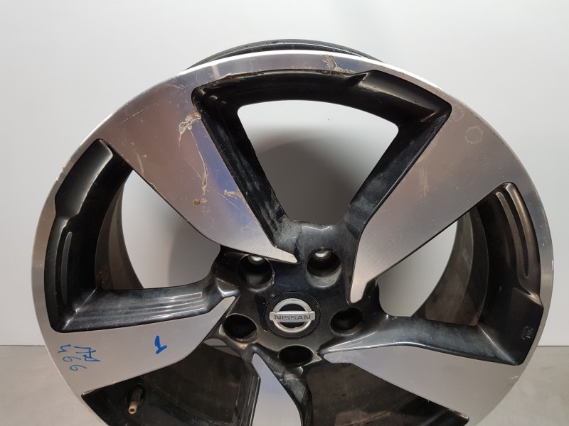 Recambio de llanta para nissan qashqai (j11) vision referencia OEM IAM D0C004EA8A  