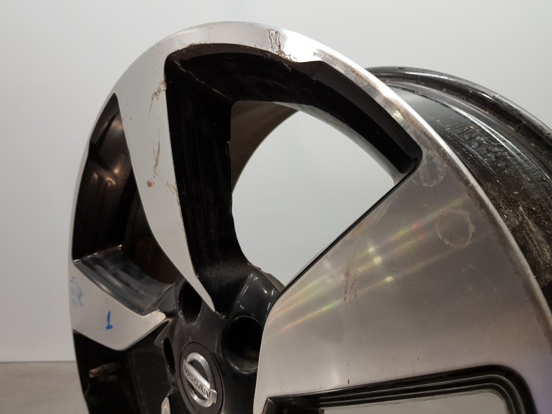 Recambio de llanta para nissan qashqai (j11) vision referencia OEM IAM D0C004EA8A  