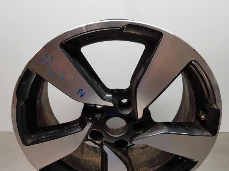 Recambio de llanta para nissan qashqai (j11) vision referencia OEM IAM D0C004EA8A  