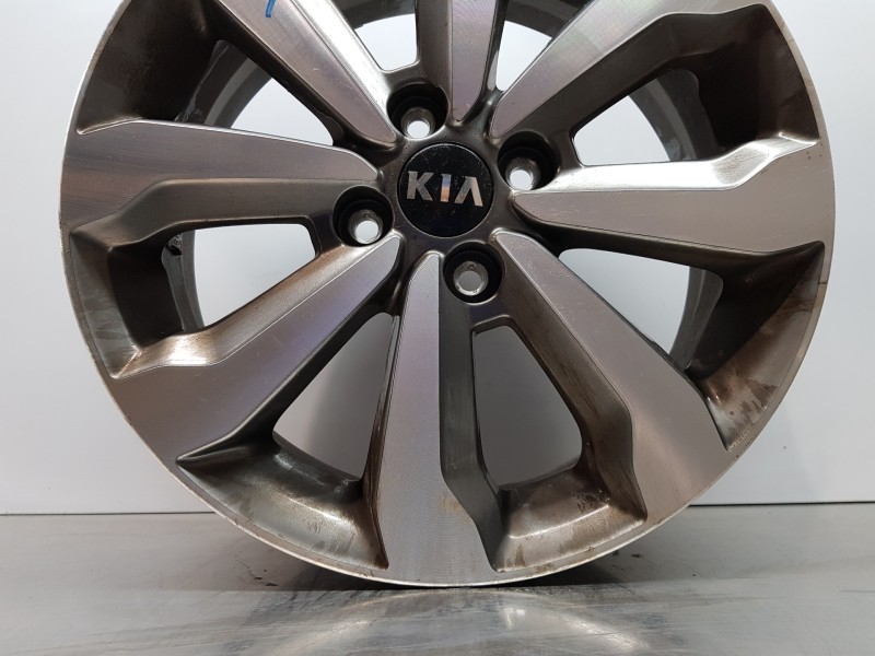 Recambio de llanta para kia stonic (ybcuv) concept referencia OEM IAM 52910H870  